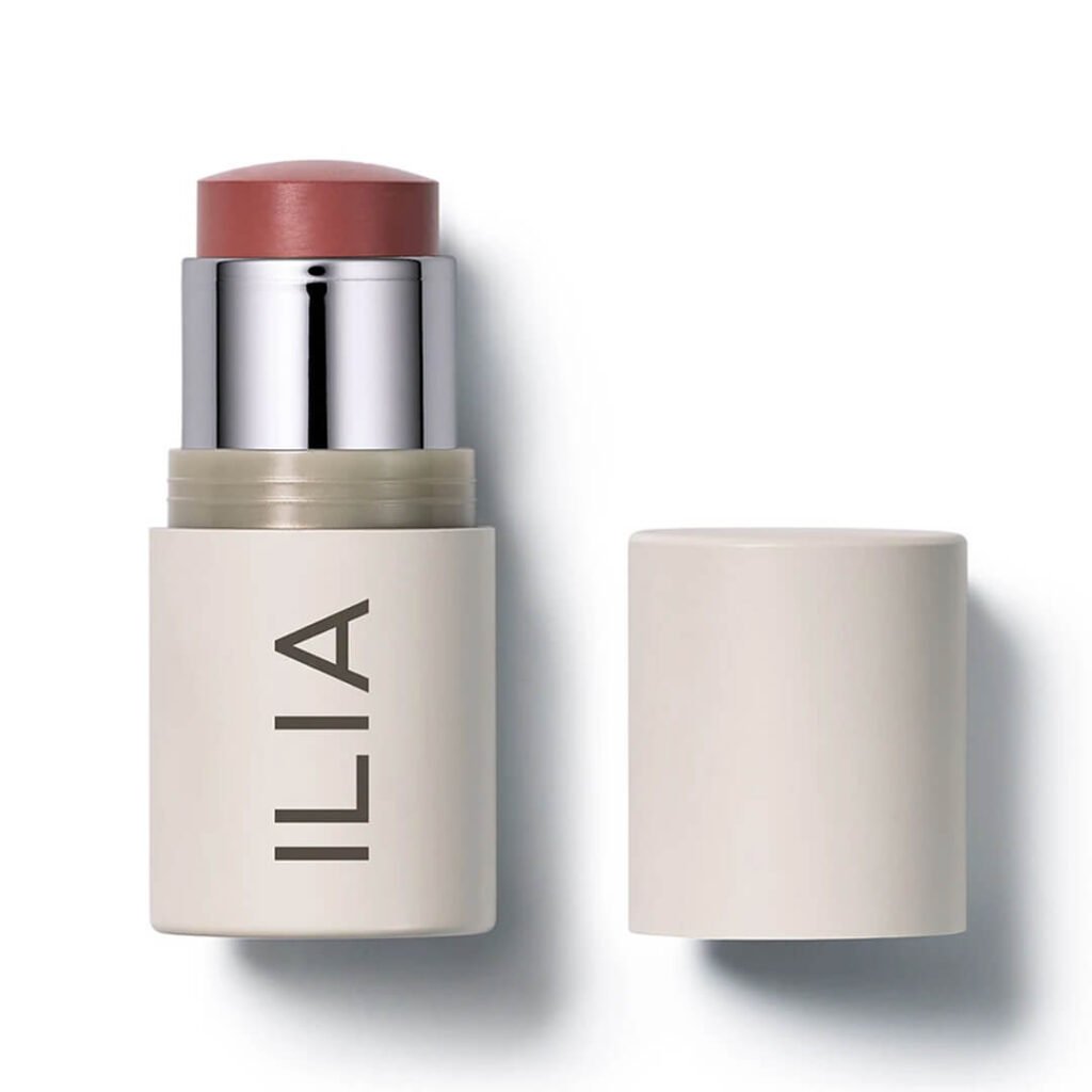 Step 6: Applying Cream or Liquid Blush: Apply blush